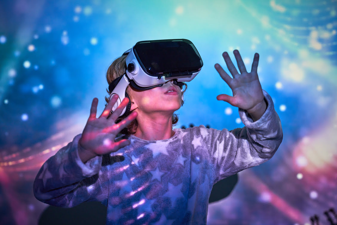 Sanal Gerçeklik Gözlükleri Fiyatları Düşüyor