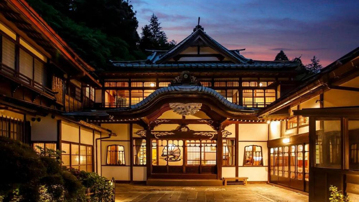 Yüzyıllık Miras: Japonya'nın Geleneksel Ryokanları