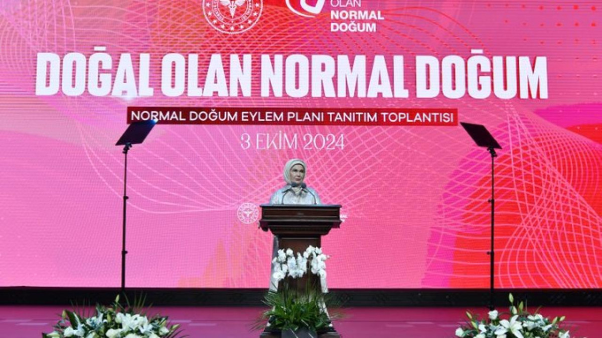 Emine Erdoğan'dan anne adaylarına normal doğum çağrısı
