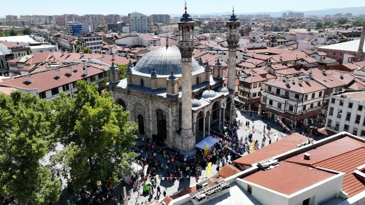 Konya'da 4. Tarihi Bedesten Alışveriş Günleri başladı