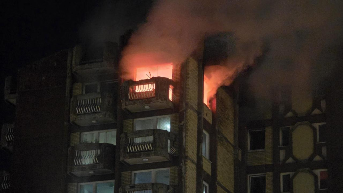 Bosna Hersek'te huzurevinde yangın: Çok sayıda kişi hayatını kaybetti