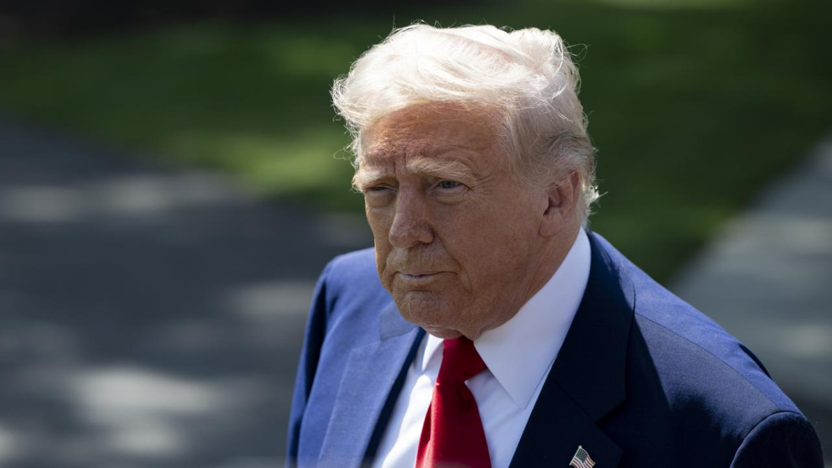 Trump'tan Hollywood'a film siparişi iddiası