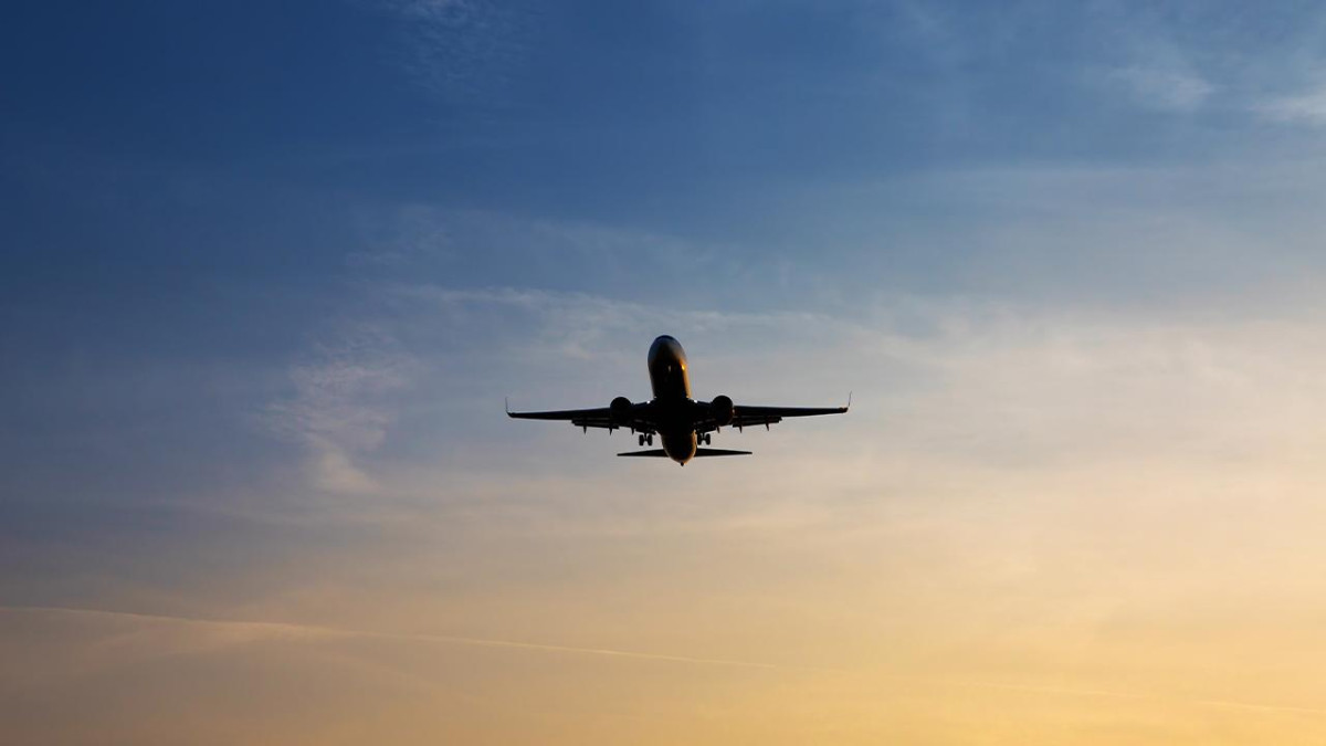 Rusya'da askeri nakliye uçağı düştü