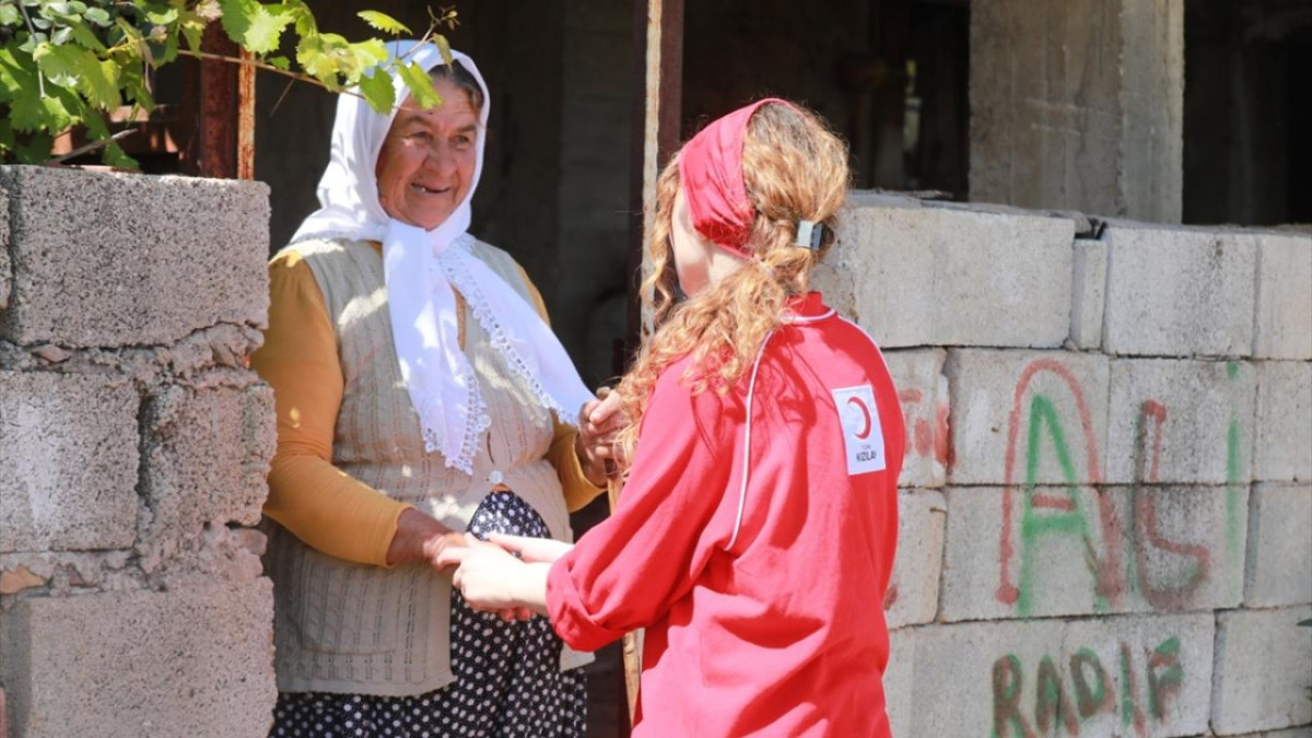 Türk Kızılay'dan, kriz anlarında psikolojik destek için rehber kitap